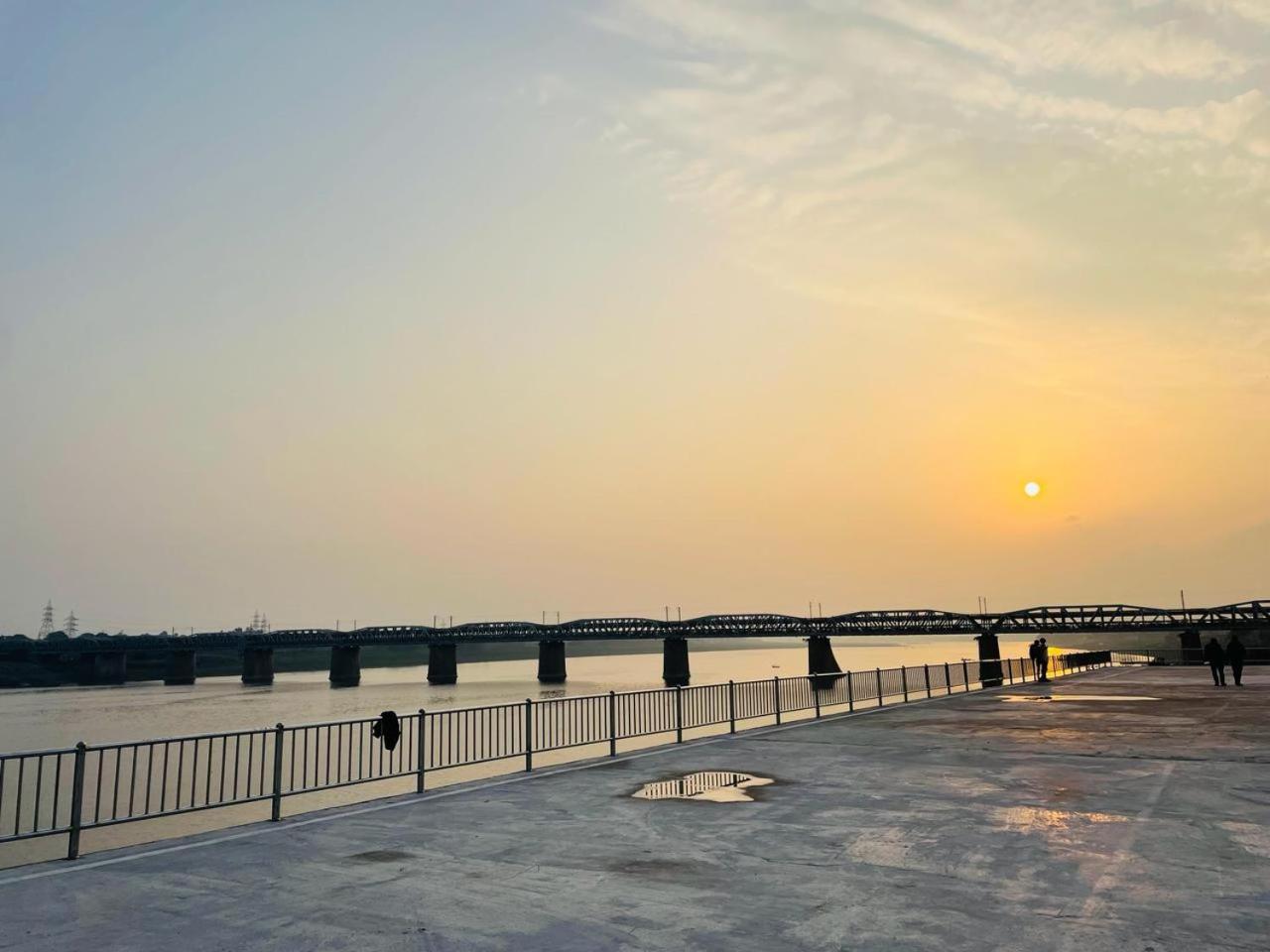 Hotel Sangam View Prayagraj Exterior foto