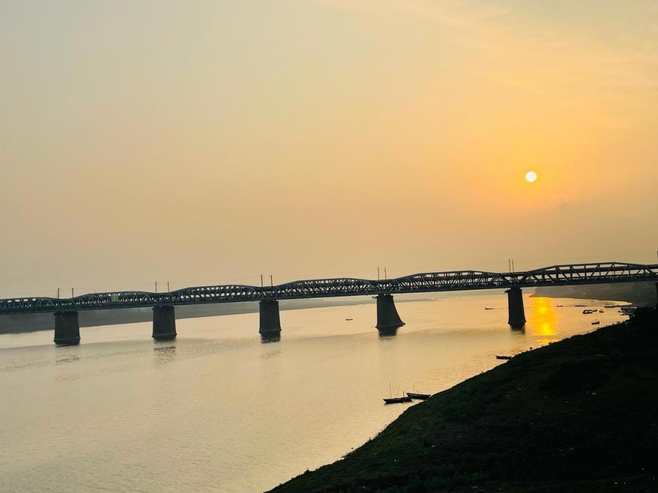 Hotel Sangam View Prayagraj Exterior foto